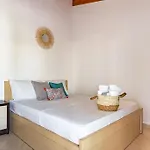 Apartamento 4 - 2 Bedrooms, Goro - Pool, Parking And
