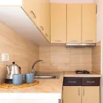 4 - 2 Bedrooms, Goro - Pool, Parking And Apartamento