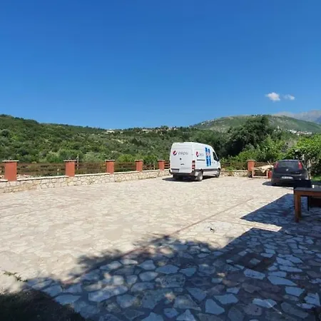 4 - 2 Bedrooms, Goro - Pool, Parking And *