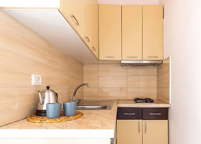 4 - 2 Bedrooms, Goro - Pool, Parking And Daire