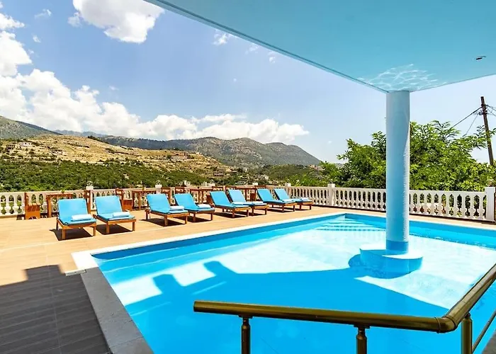 4 - 2 Bedrooms, Goro - Pool, Parking And Daire *