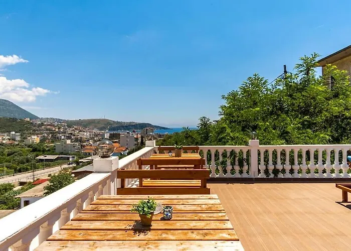 4 - 2 Bedrooms, Goro - Pool, Parking And Himarë